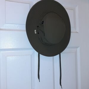 Green Felt Wide Brim Fedora Hat